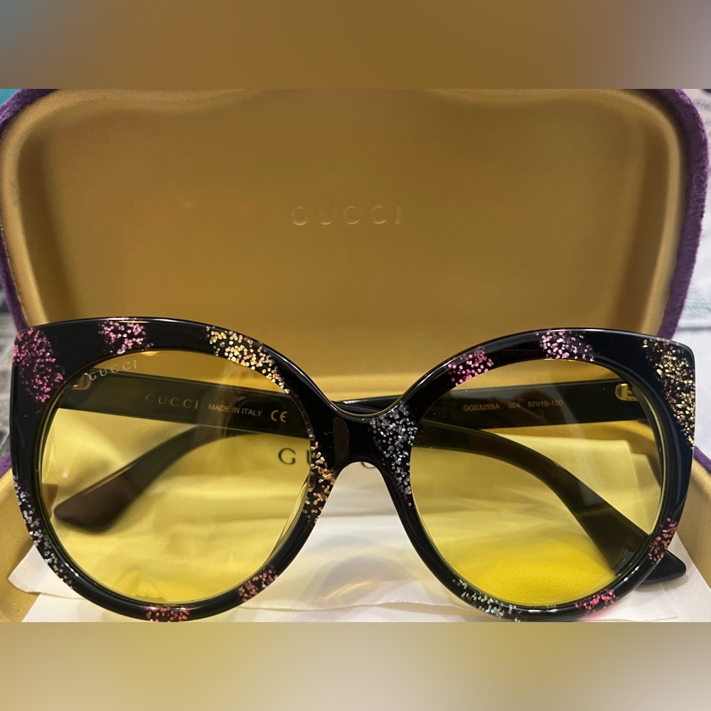GUCCI Glitter Acetate Cat Eye Sunglasses GG0325SA Black Yellow